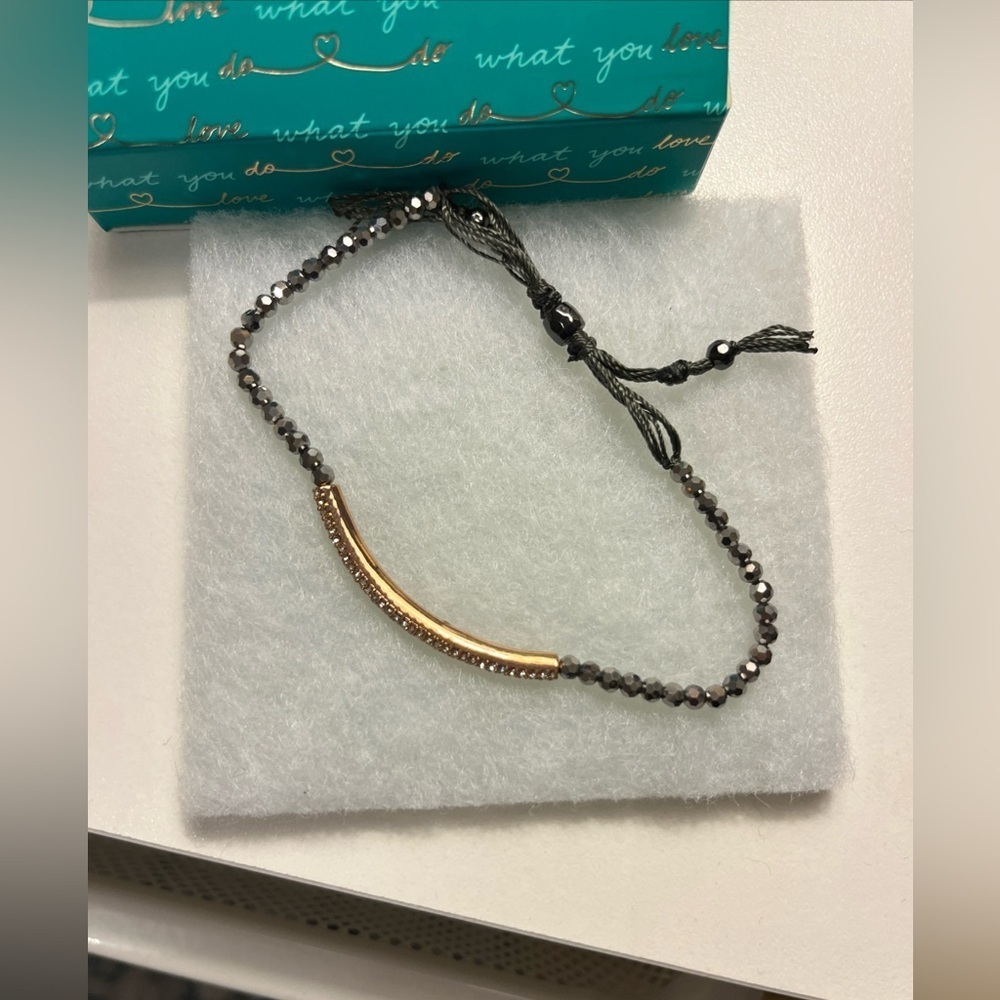 Stella & Dot Tribute Bracelet. Rose gold w crystals, hematite slide bracelet. - Picture 3 of 6